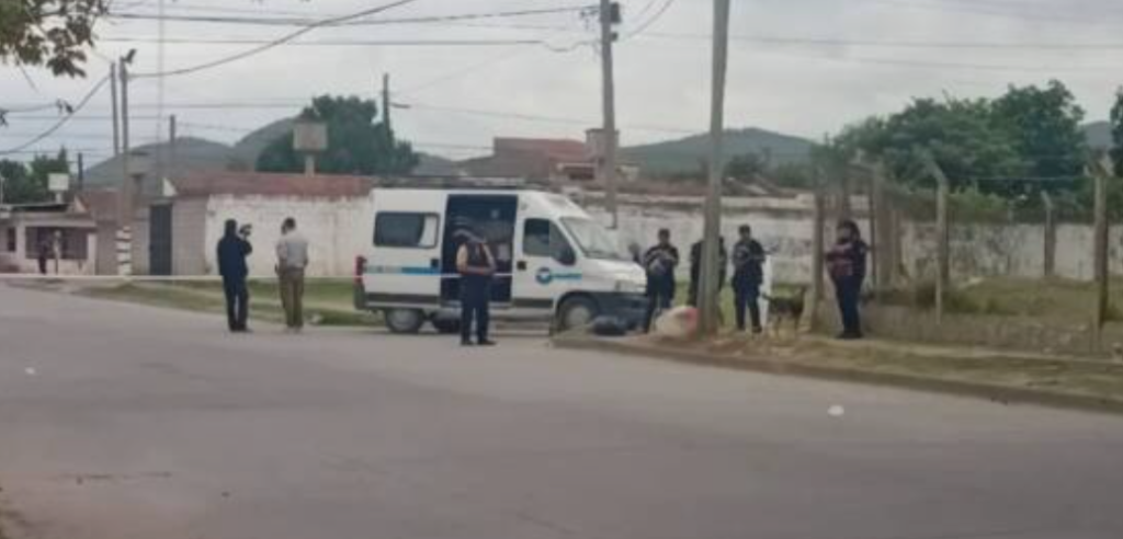 SALTA: Hallan a un hombre apuñalado en Santa Cecilia y detienen a tres jóvenes