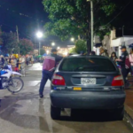 ROSARIO DE LERMA: Borracho intentó entrar al corso con su auto