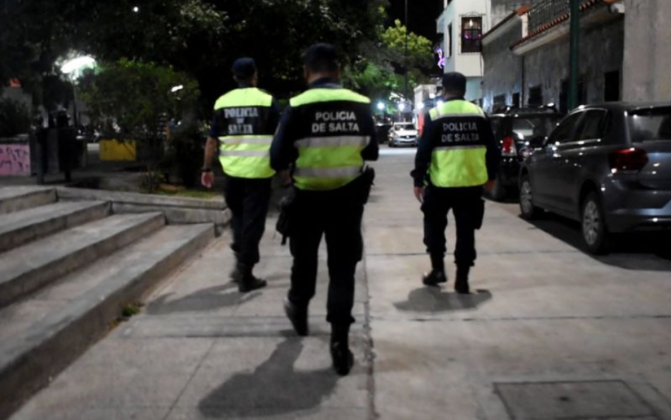LA POLICÍA DE SALTA ESTALLA POR DENTRO