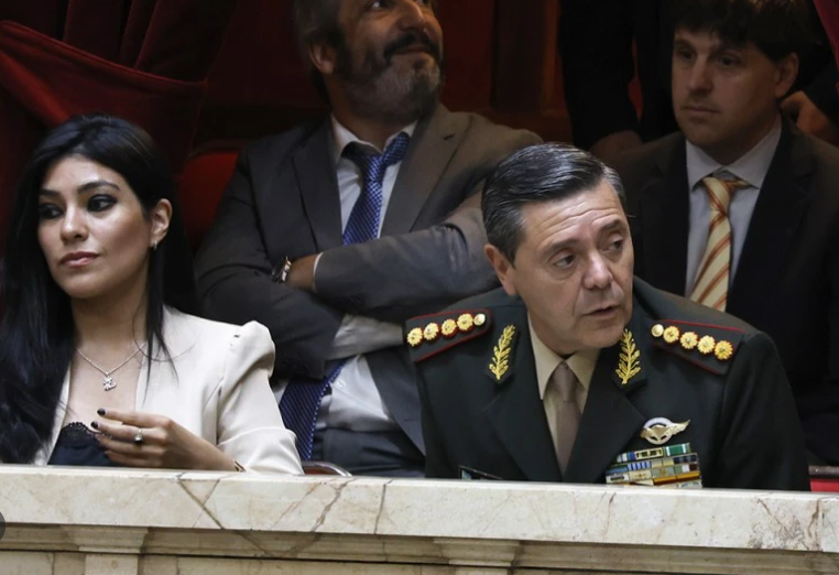 ESCÁNDALO EN DEFENSA: Presti volvió a contratar a una empresa que Petri apartó por corrupción