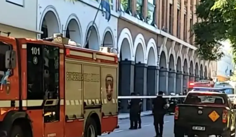 BOMBA EN LA ESCUELA DE GENDARMERÍA: Tres heridos y un silencio que inquieta