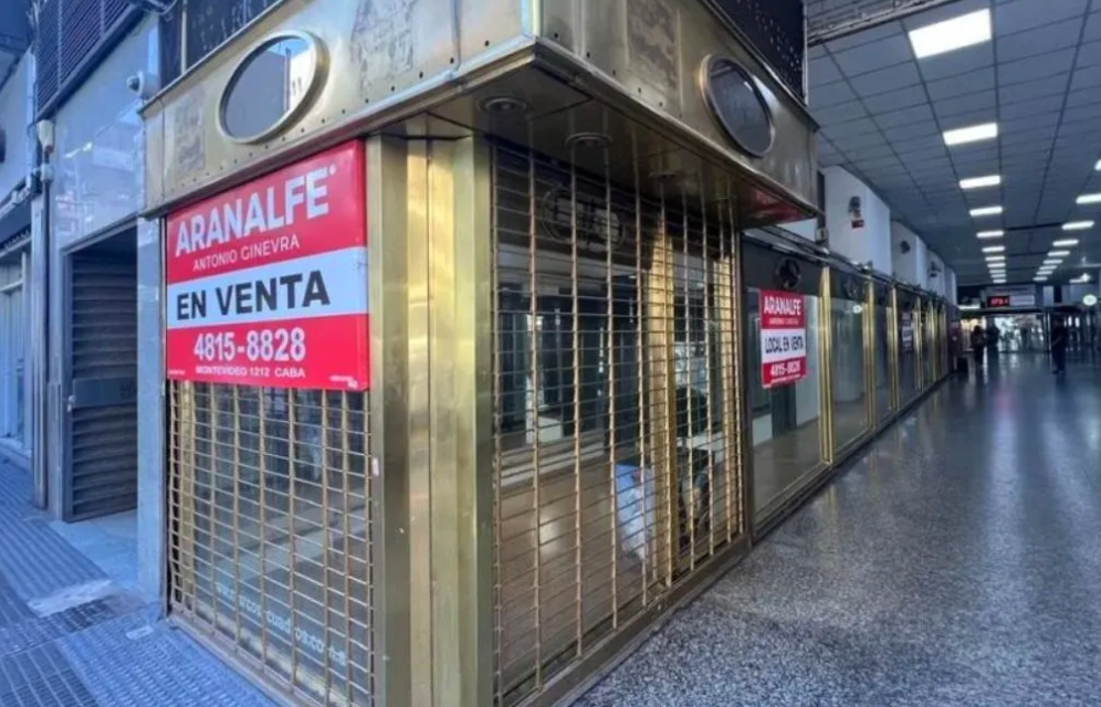 «LA CRISIS GOLPEA AL CENTRO DE SALTA»