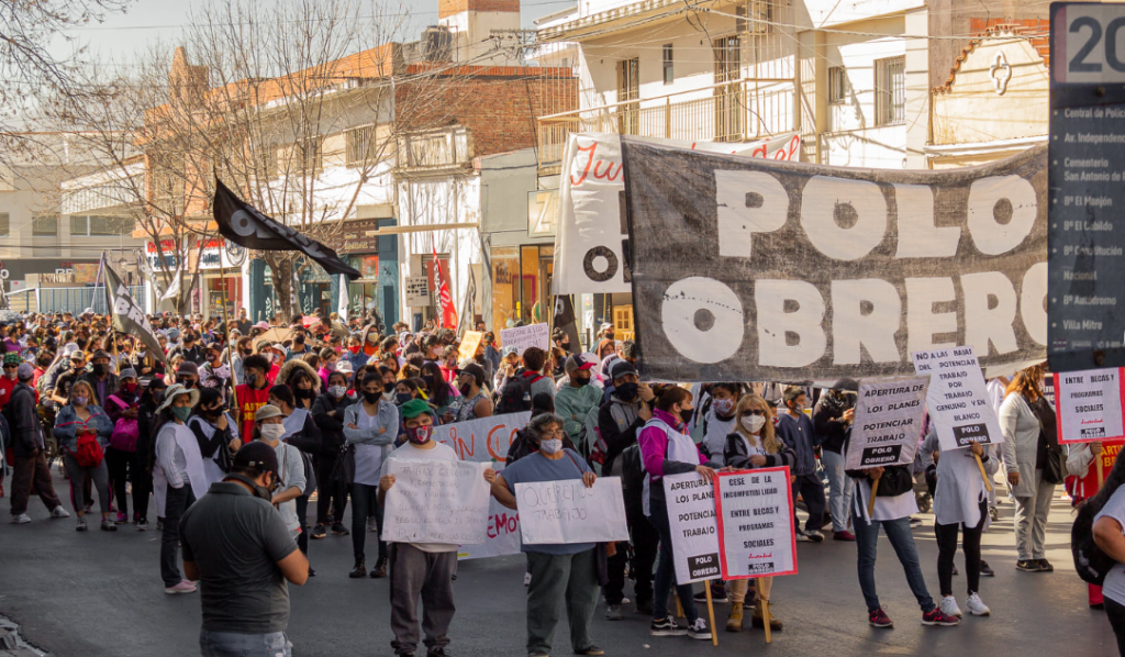 MÁS DE 27 MIL SALTEÑOS PERDERÁN PLANES SOCIALES