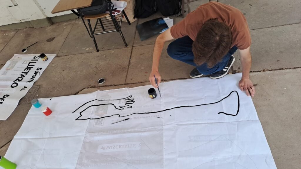 24 DE MARZO: SILUETAZO POR EL DÍA DE LA MEMORIA