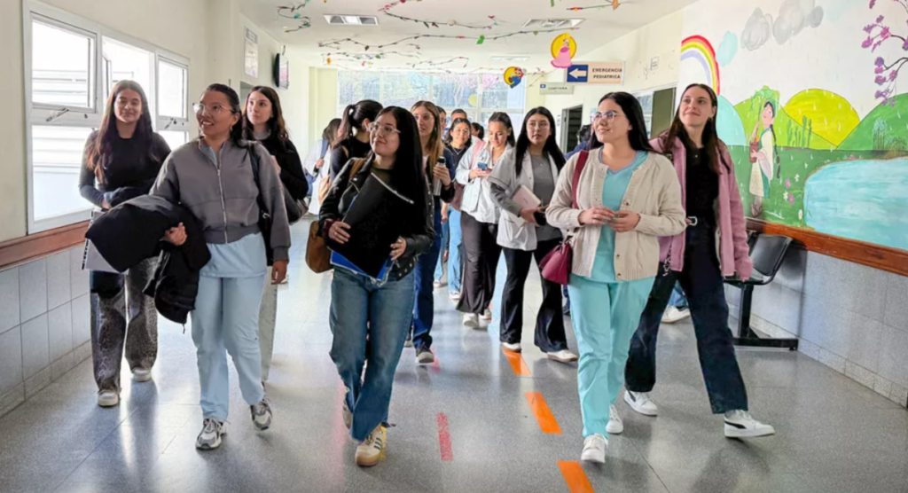 CONVOCAN A ASPIRANTES: Reunión clave por residencias 2026 en el Hospital Público Materno Infantil