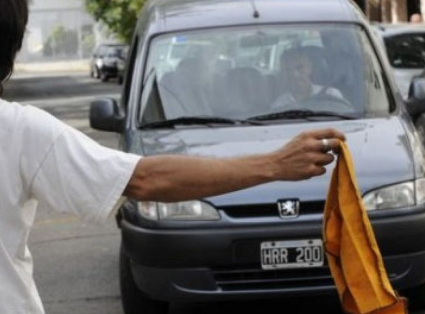 DEBATEN ENDURECER SANCIONES A “TRAPITOS”