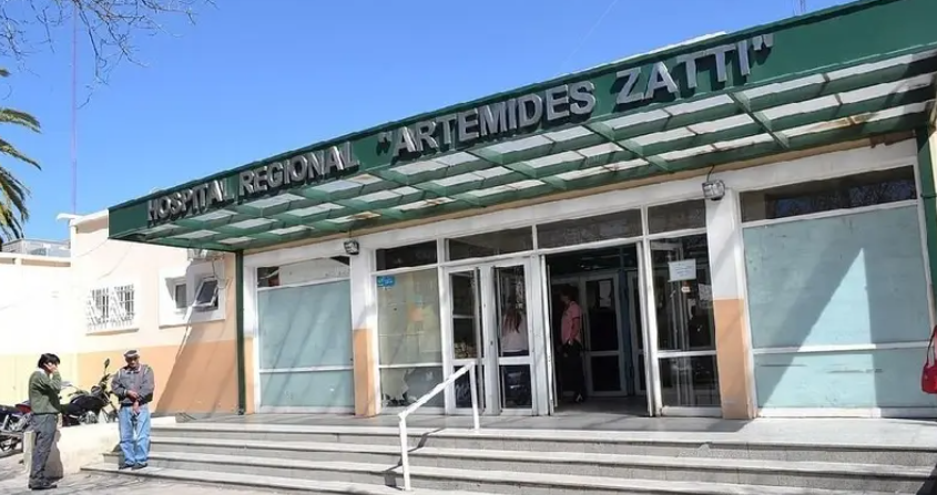 RÍO NEGRO: Un adolescente apuñaló a un compañero en Viedma y hay tres demorados