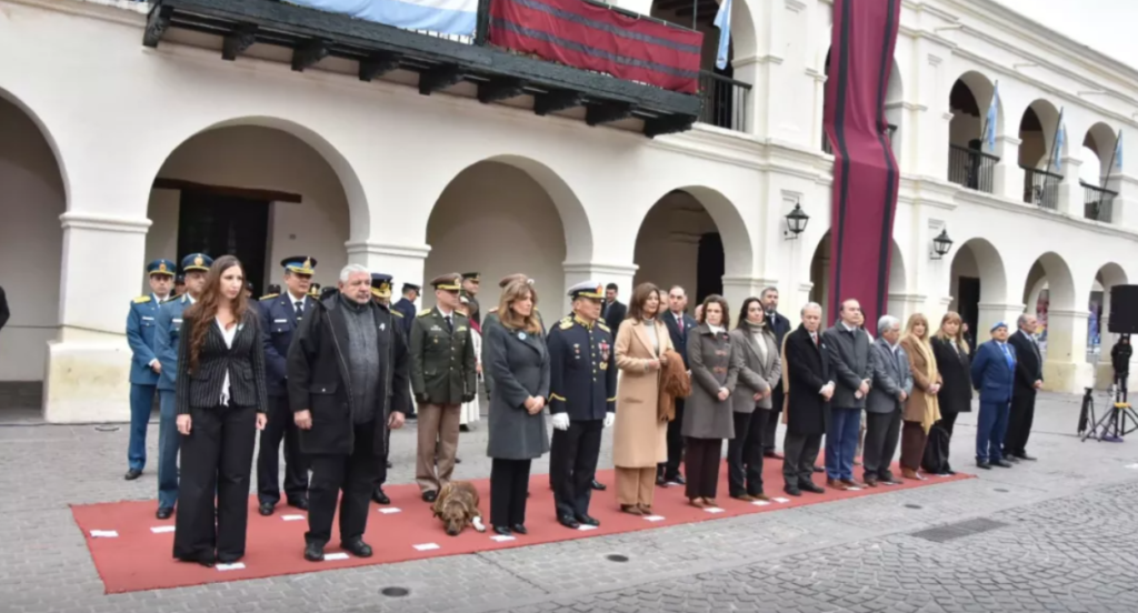 25 DE MAYO: Con Sáenz ausente, Fiore encabezó los actos patrios en Salta
