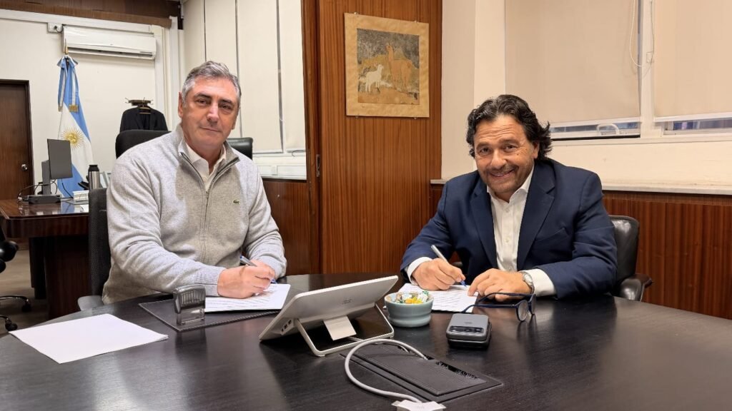SALTA PONE LA PLATA MIENTRAS MILEI MIRA PARA OTRO LADO: Sáenz sale a tapar el desastre de las rutas nacionales