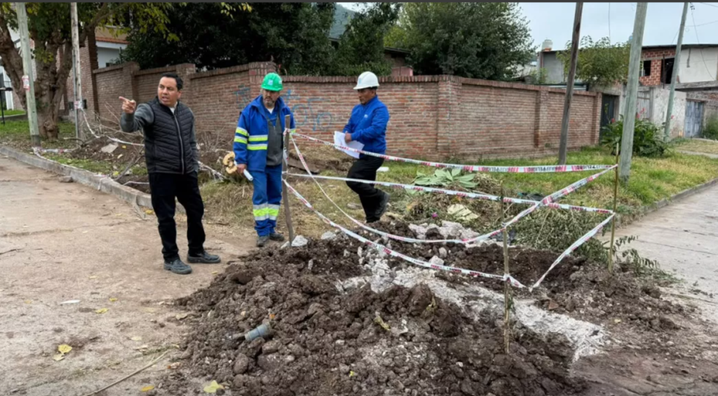 AGUAS DEL NORTE: Mejoró el servicio en Tres Cerritos con mayor presión y más caudal
