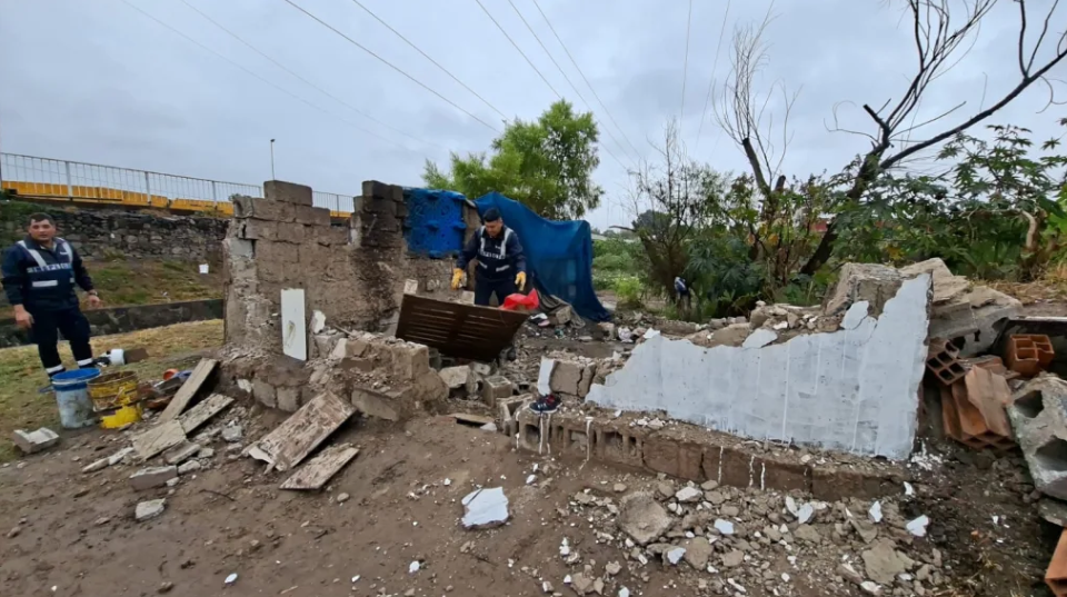 MUNICIPALIDAD DE SALTA: Recupera un espacio verde en barrio 13 de Abril