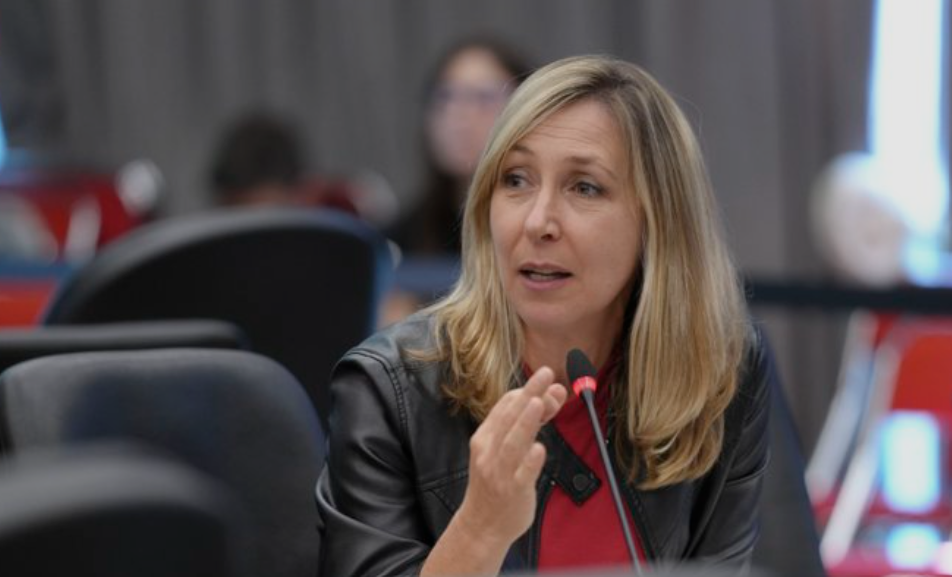 BREGMAN CRECE EN LAS ENCUESTAS: Resiste una candidatura porteña y descarta cualquier alianza con el peronismo