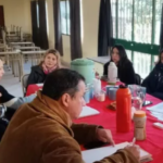 LA CALDERA: Conforman una mesa interinstitucional para proteger y acompañar a las juventudes
