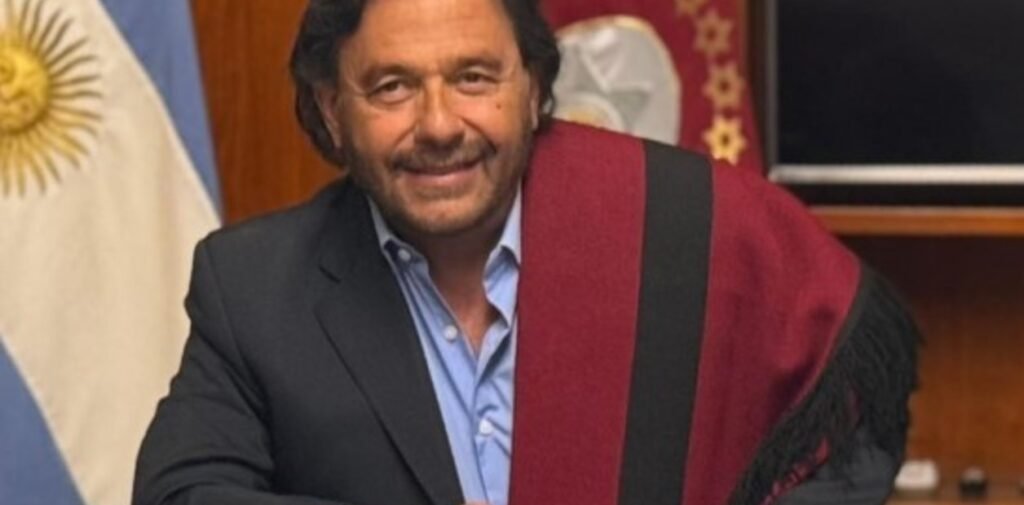 LA SOLEDAD DE GÜEMES Y EL RECLAMO DE GUSTAVO SÁENZ
