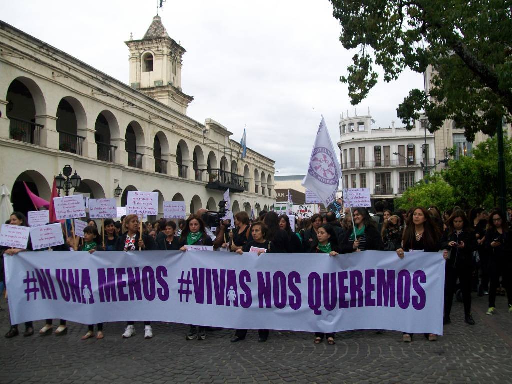 NI UNA MENOS VOLVIÓ A LAS CALLES DE SALTA