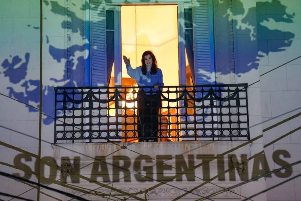 Cristina, Villarruel y Pagano cruzaron a Milei por Malvinas tras el triunfo de Argentina