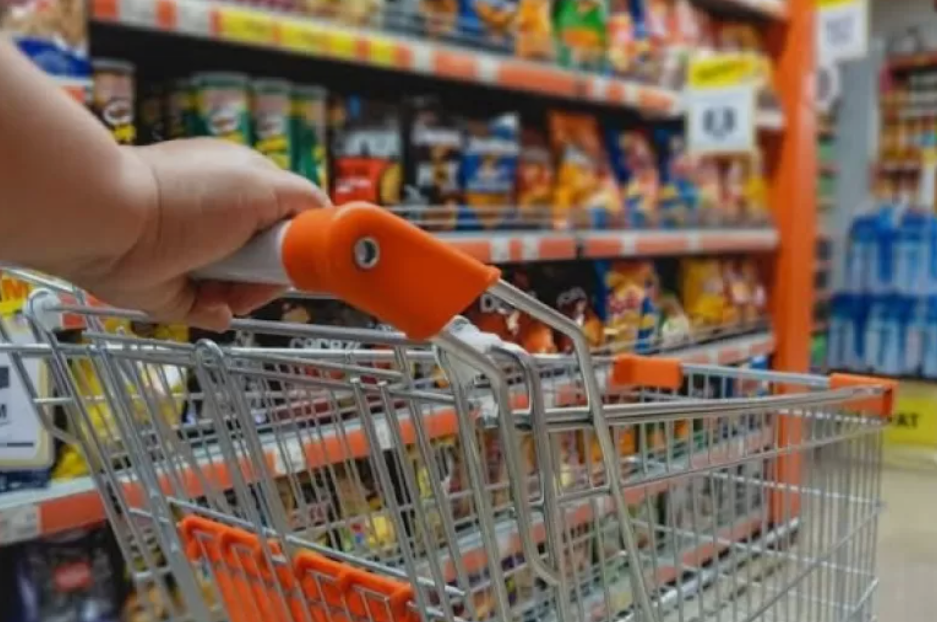 EL CONSUMO SE DESPLOMA EN SALTA: Las ventas caen hasta 23% y el ajuste sigue golpeando el bolsillo de las familias