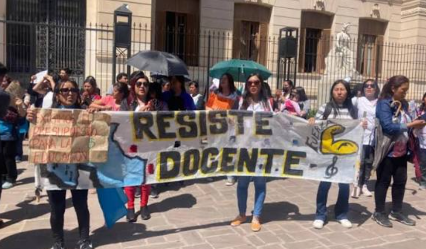 Docentes jujeños van a un paro de 72 horas