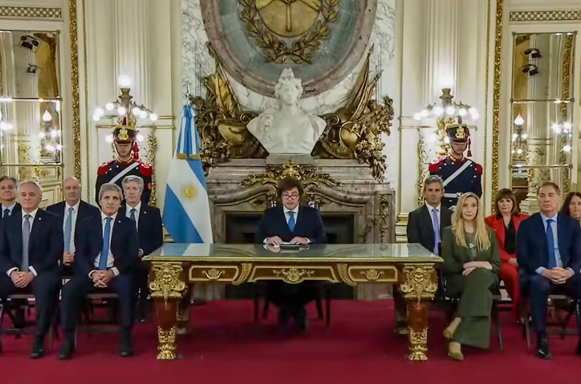 Milei deja el sistema financiero al mercado