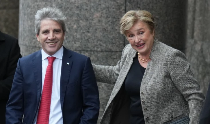 Georgieva duda del ajuste de Milei y alerta por su futuro político