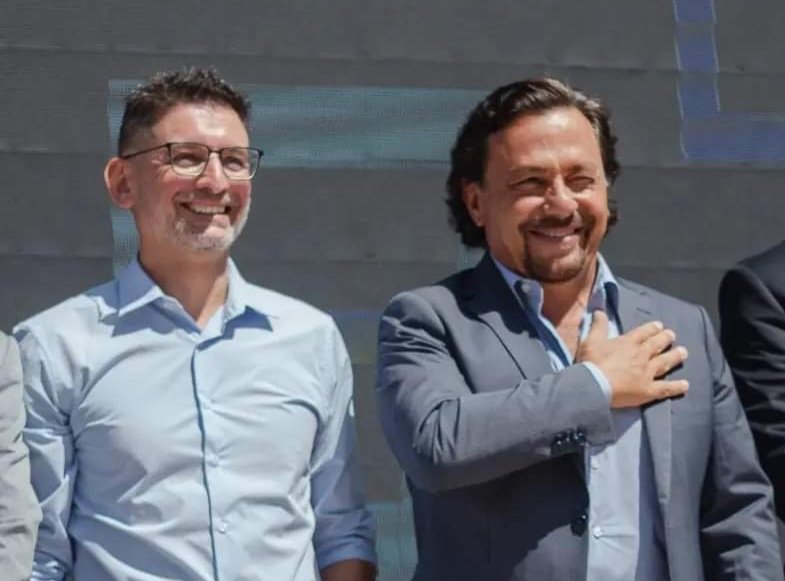«NACIÓN AJUSTA, SALTA INVIERTE EN EDUCACIÓN»