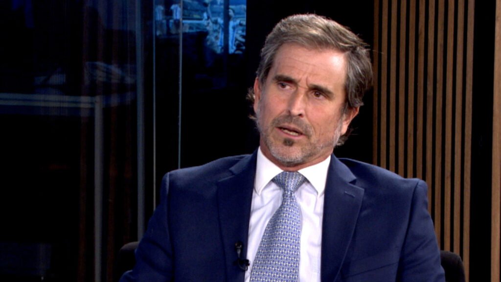 El negocio de Benegas Lynch: Venderle tierras a extranjeros