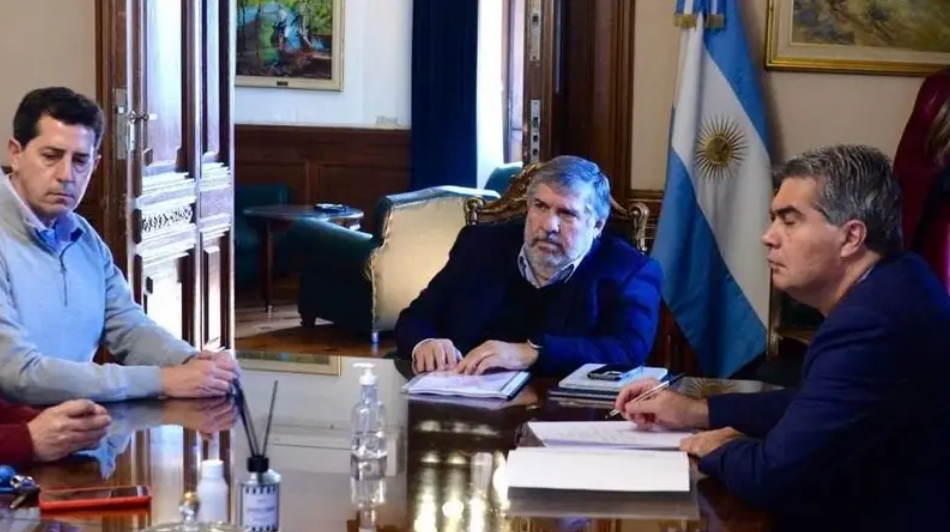 El Senado debate la Ley de Manejo del Fuego tras la caída de tierras