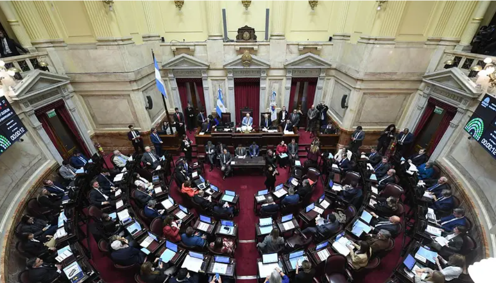 PASO: el peronismo se adelanta y deja a LLA sin votos en el Senado