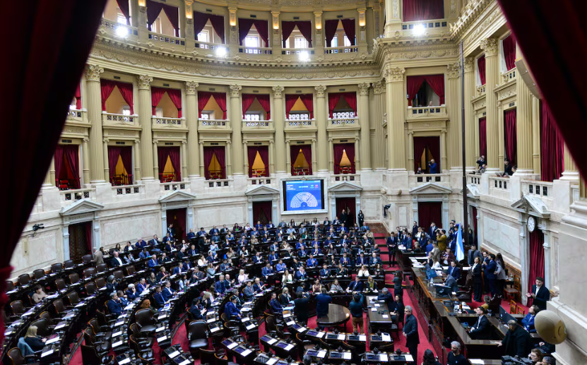 Milei no consigue los votos y posterga la eliminación de las PASO