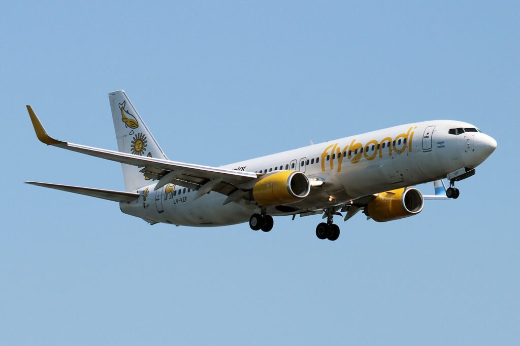 Flybondi acumula deudas y 700 exempleados reclaman indemnizaciones
