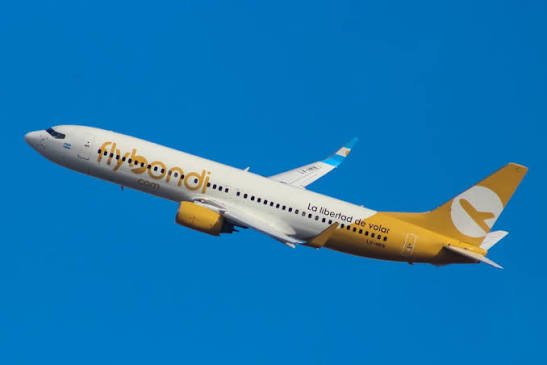 Flybondi en crisis: embargos, vuelos cancelados y sueldos impagos