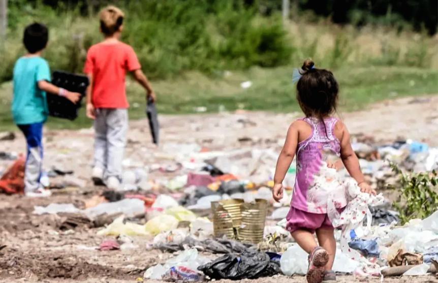 UNICEF alerta: habrá menos niños y más pobreza infantil en Argentina