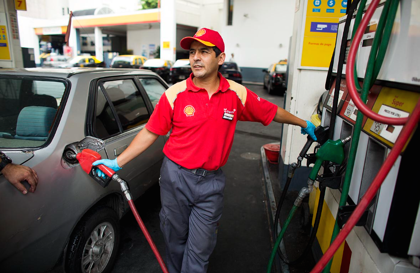 Fuerte aumento de combustibles: la nafta llega a $2.523