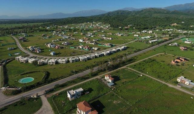 La Corte de Salta avaló controles sobre el agua y las cloacas en barrios privados