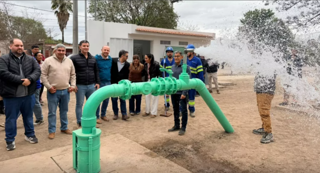 1. Aguas del Norte inauguró un nuevo pozo en Cerrillos